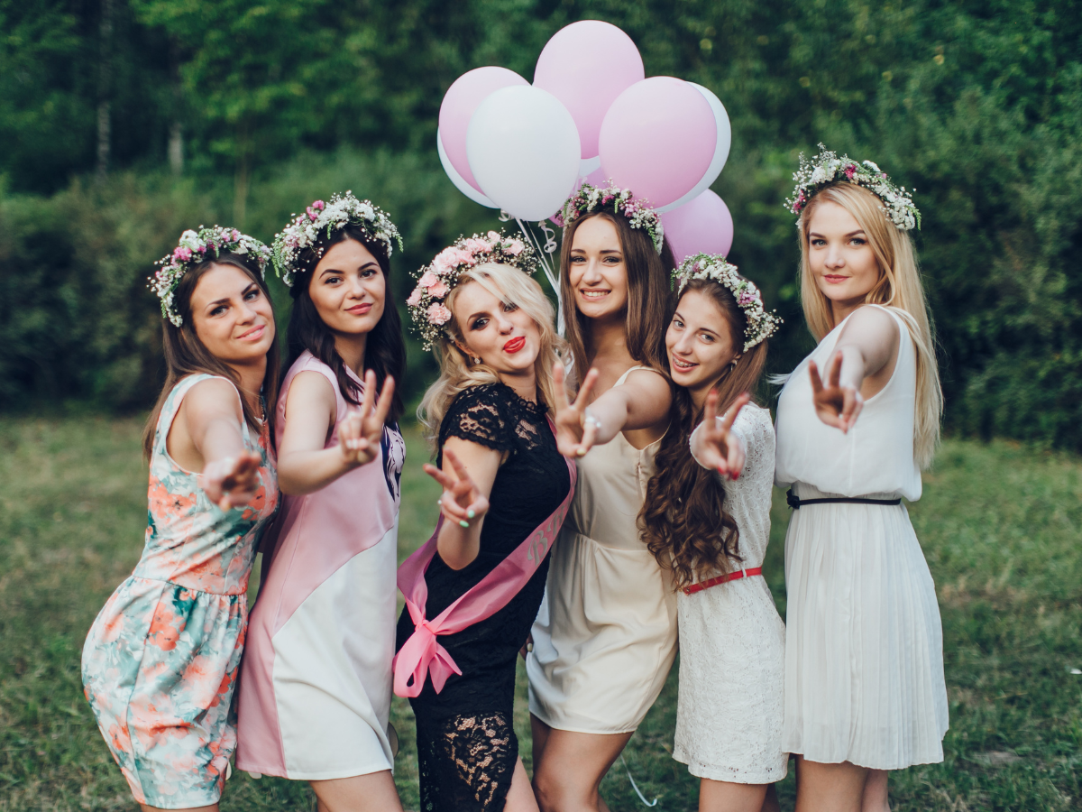 Glowing skin ready for a hen night out, Ayrshire bridal spray tan | BeautyRokz